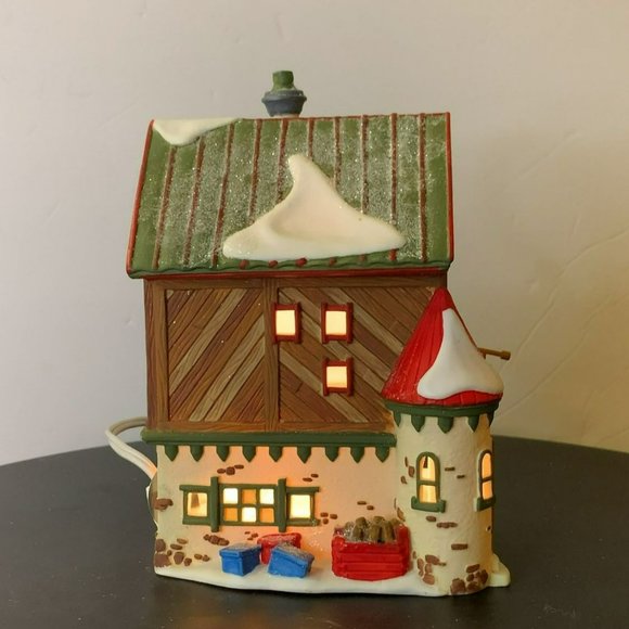 Dept 56 Gift Wrap & Ribbons - North Pole Village Christmas Building - 1996 - Picture 7 of 12